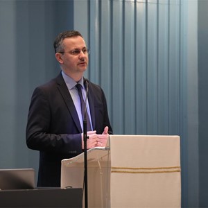 Predavanje „Kako voditi djecu kroz svijet medija, mreža i umjetne inteligencije?“ u Župi sv. Mihaela Arkanđela, Zagreb-Gračani